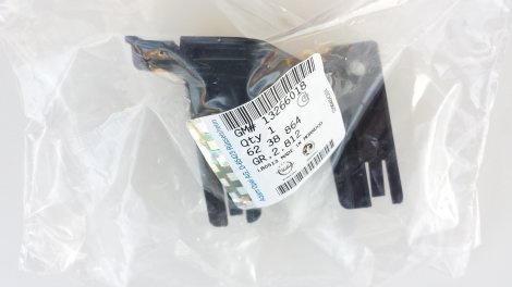 Držák relé ventilátoru chlazení – Opel Insignia A 13266018